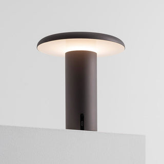 Artemide Takku LED portable table lamp Artemide Takku Anodized Grey - Buy now on ShopDecor - Discover the best products by ARTEMIDE design