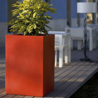 Vondom Cubo Alto vase 40x40 h.80 cm. by Studio Vondom - Buy now on ShopDecor - Discover the best products by VONDOM design
