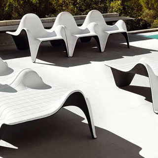 Vondom F3 armchair polyethylene by Fabio Novembre - Buy now on ShopDecor - Discover the best products by VONDOM design